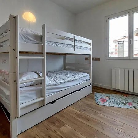 Charmante Maison Proche בית נופש *