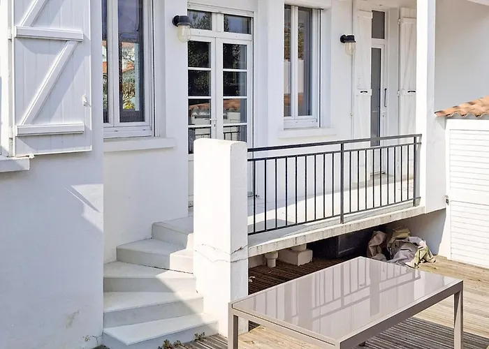 Charmante Maison Proche Holiday home