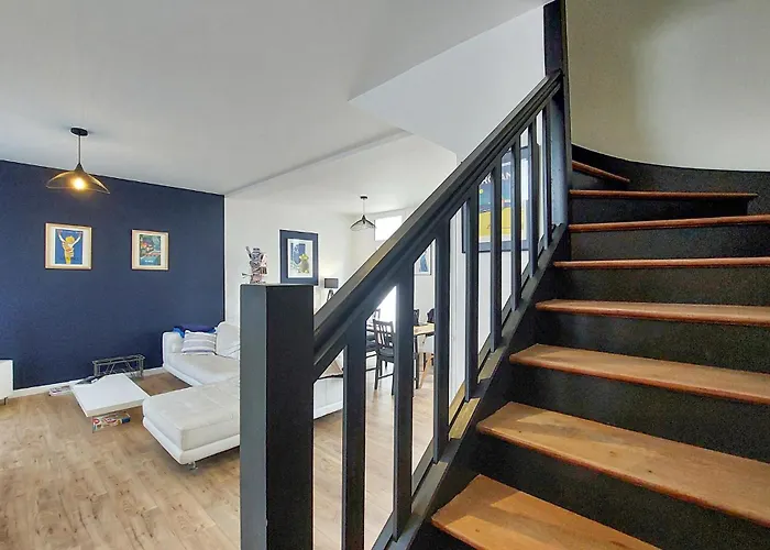 Charmante Maison Proche Holiday home *